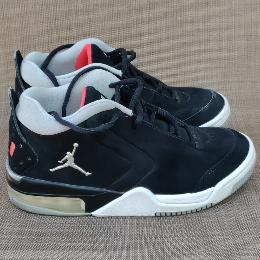 Jordan BigFund GSSize 4.5Y Big Kids SneakersColor Black/Metallic Silver/…